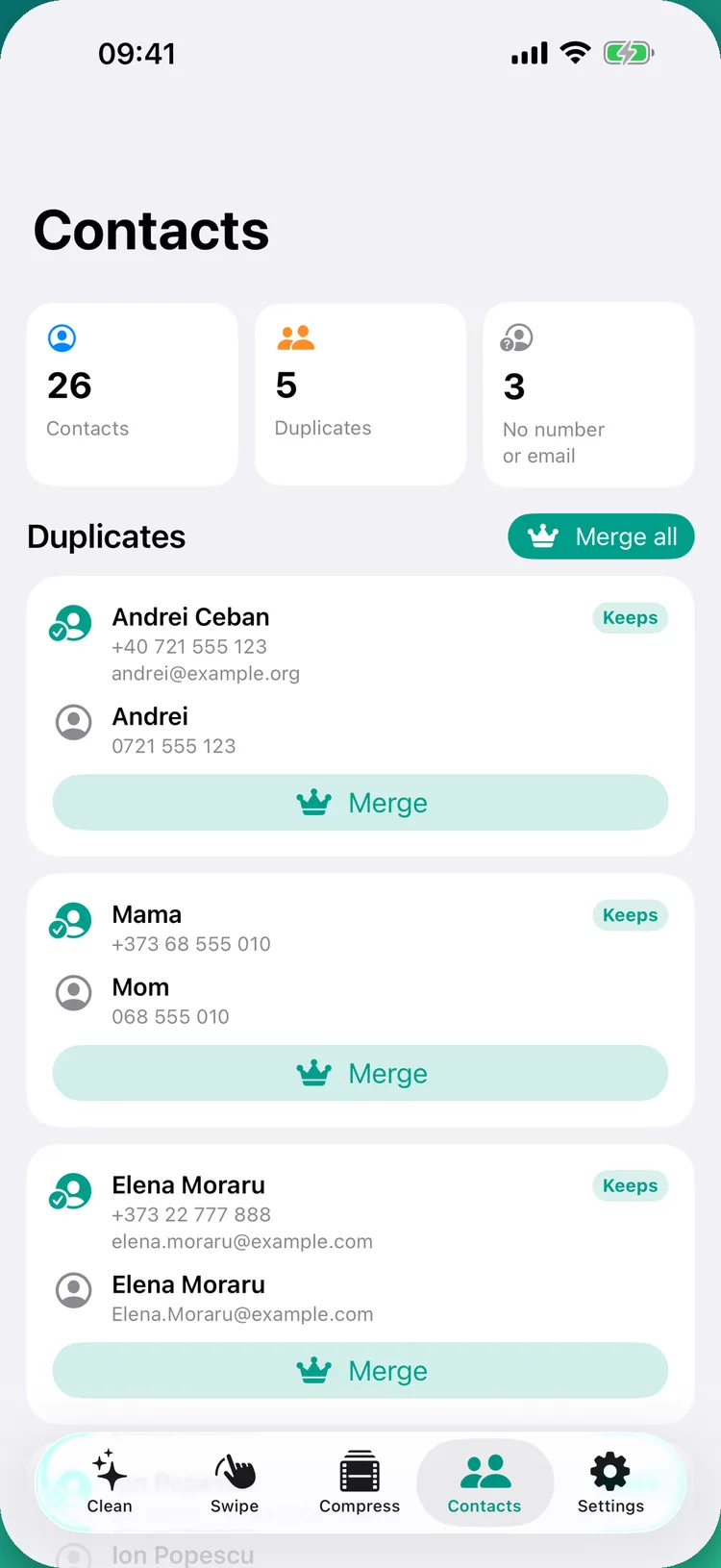 Contacts: 26 contacts, 5 duplicates and 3 without a number or email, with pairs such as Andrei Ceban and Andrei ready to merge